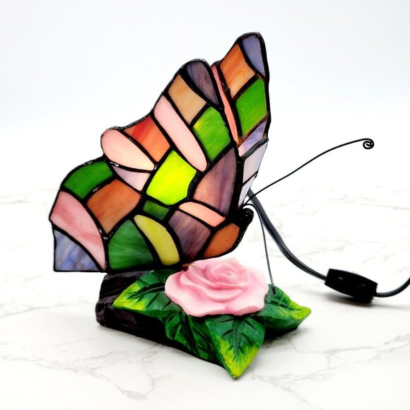 Tiffany Style Stained Glass Butterfly Night Light Table Accent Lamp On Off Switc - Picture 2 of 8